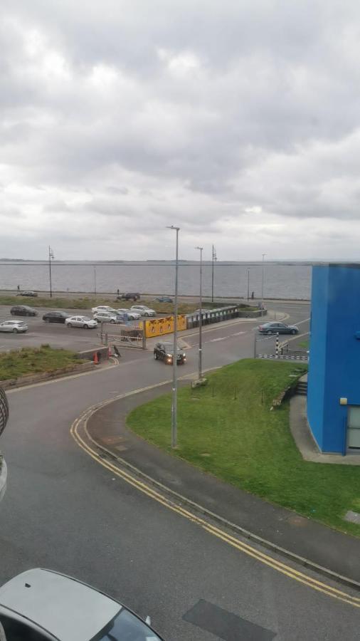 Salthill Gem Apartment Galway Bagian luar foto